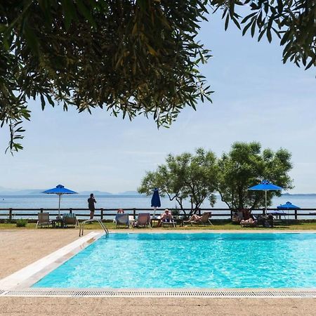 Pebbles And Sea At Barbati With Shared Pool Apartman Kültér fotó